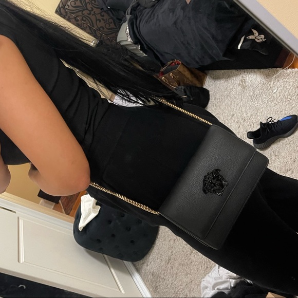 Authentic Versace cross body bag - Picture 5 of 6